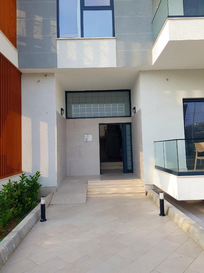 Bindi Apartment Himare Buitenkant foto