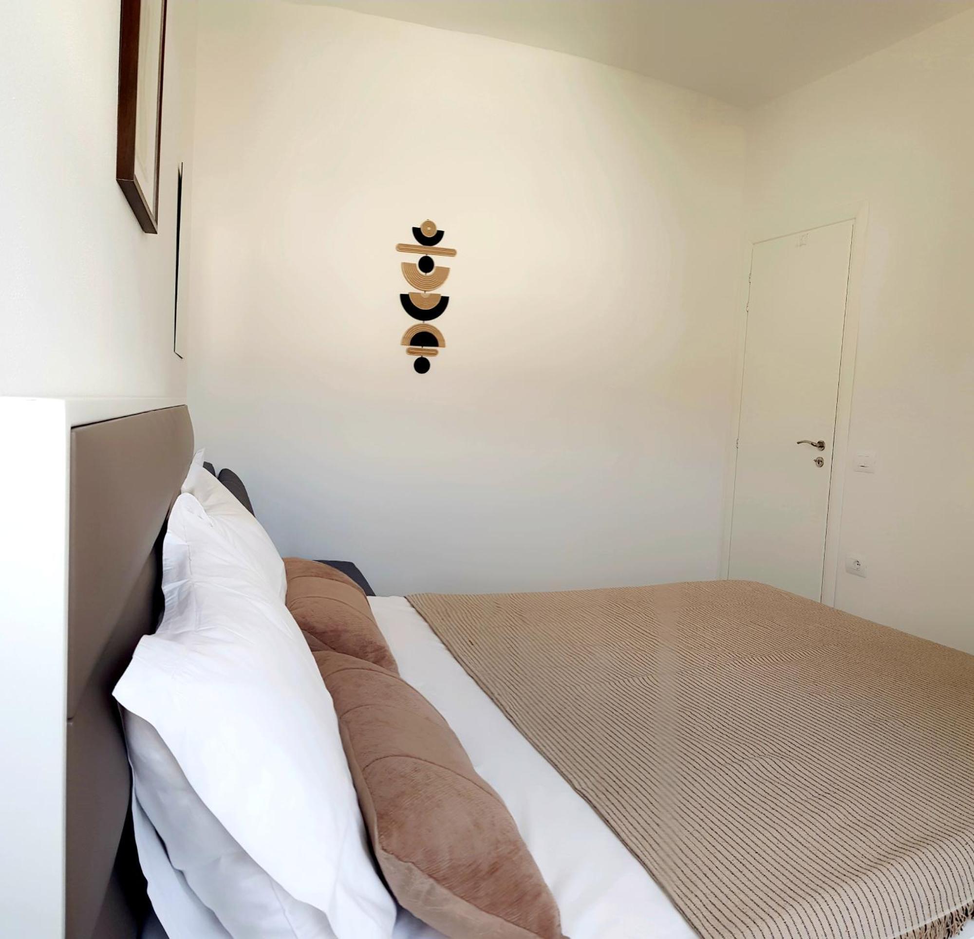 Bindi Apartment Himare Buitenkant foto