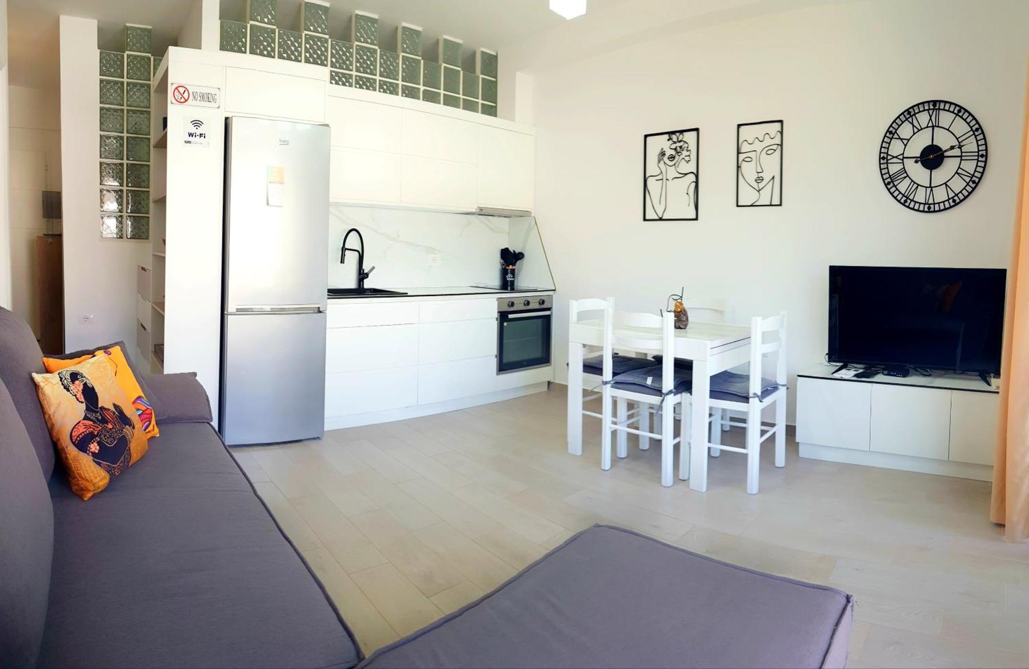 Bindi Apartment Himare Buitenkant foto